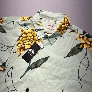 Quiksilver Waterman Perfect Bloom Shirt Mens Large Sage Green Floral AQMWT03486